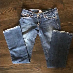 LuckyJeans “Socialite” style